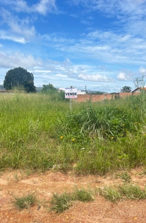 Lote com 720 metros quadrados a venda em Caldas Novas no Jussara