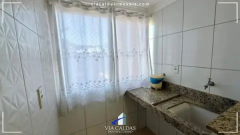 Apartamento Mobiliado 2 Quartos à Venda no Império Romano Caldas Novas
