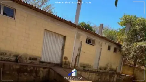 Galpão Comercial e Industrial à Venda no Jardim Privê em Caldas Novas GO