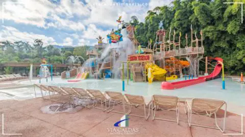 via-caldas-imoveis-imagem-galeria-ingresso-hot-park-em-rio-quente-6848ca04c5cb4_4.webp via-caldas-imoveis-imagem-galeria-ingresso-hot-park-em-rio-quente-6848ca04c5cb4_4.webp