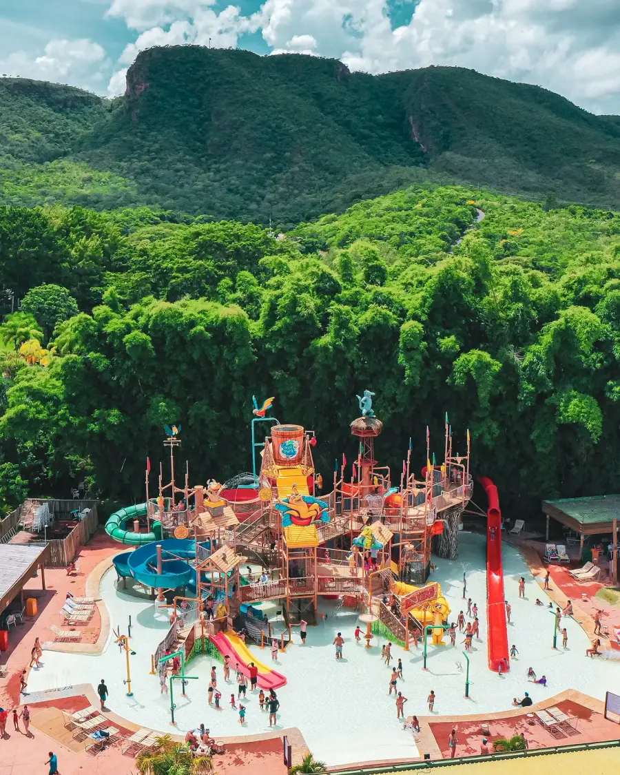 via-caldas-imoveis-id-gal-estrutura-ingresso-hot-park-em-rio-quente-684dc00abad66_4.webp via-caldas-imoveis-id-gal-estrutura-ingresso-hot-park-em-rio-quente-684dc00abad66_4.webp