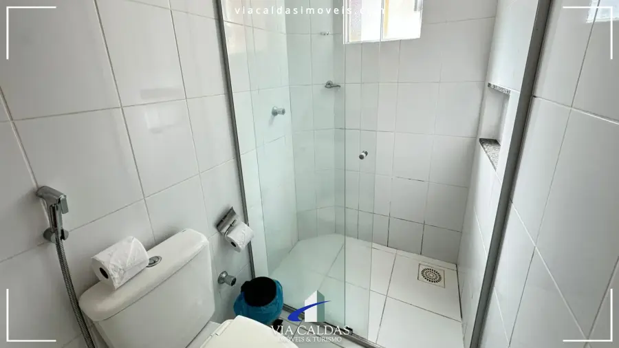 via-caldas-imoveis-imagem-galeria-apartamento-a-venda-no-condominio-l-acqua-diroma-iv-em-caldas-novas-6a7e2cb3bf9d2_4.webp